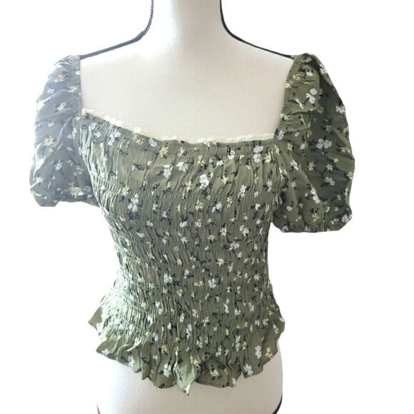 Zara Smocked Crop Top with Puffed Sleeves - Picture 1 of 10